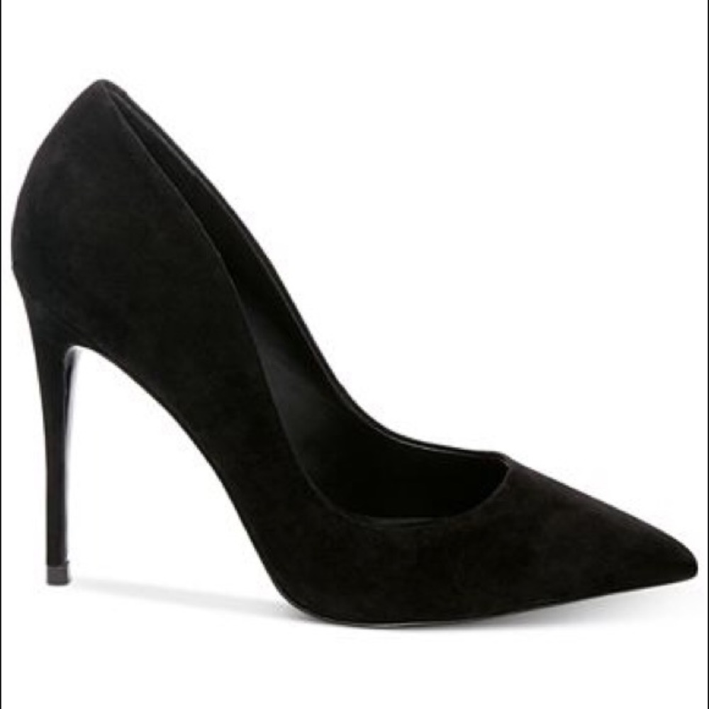 Like New Steve Madden Daisie Suede Pump